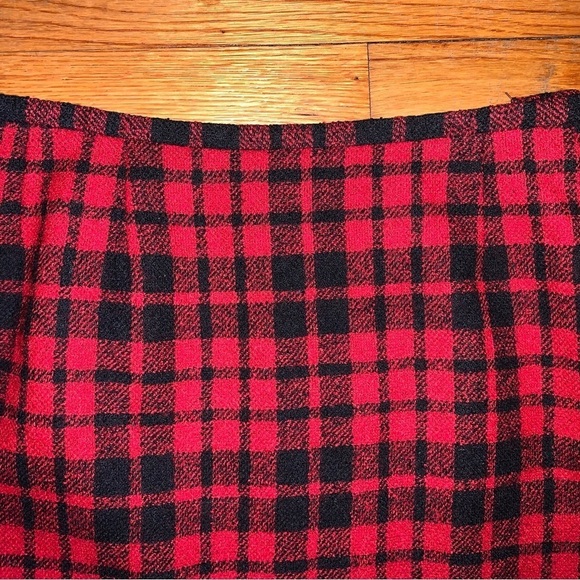 Jaegar Great Britain vintage wool pencil skirt red plaid holiday lined split - Picture 3 of 10